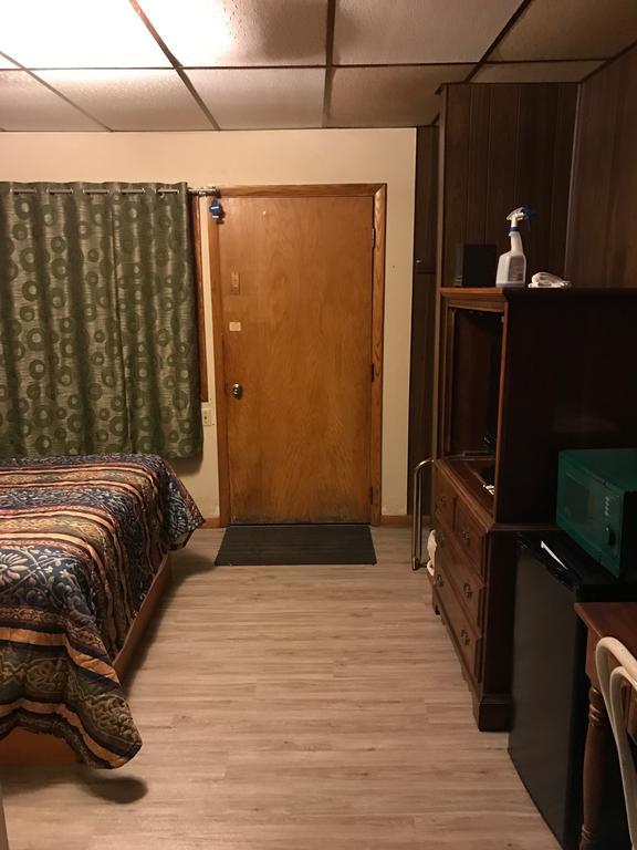 Lakeview Motel Two Rivers Exterior foto